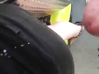 برهنه ورزش ها داشتن سرگرم کننده با Dildo دروغ گفتن در فیلم سکسی مادر در خواب مقابل وب کم